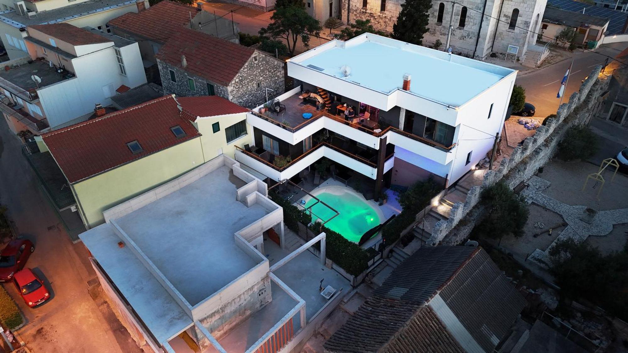 Basic Mansion + Hotel Šibenik Exterior foto